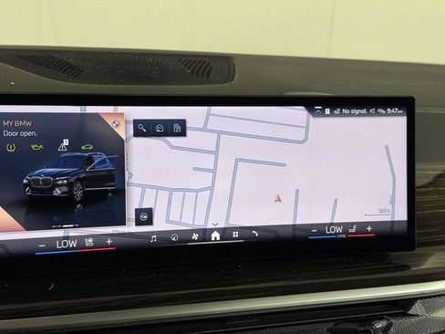 Used 2026 BMW X7 xDrive40i AWD/4WD image 27