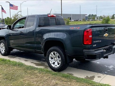 Used 2020 Chevrolet Colorado LT w/ LT Convenience Package AWD/4WD image 2