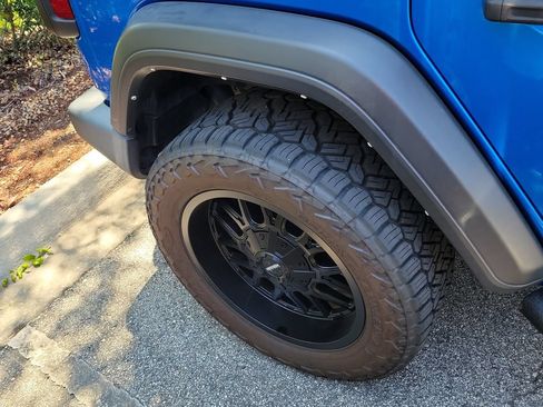 Used 2022 Jeep Wrangler Unlimited Sport AWD/4WD image 17