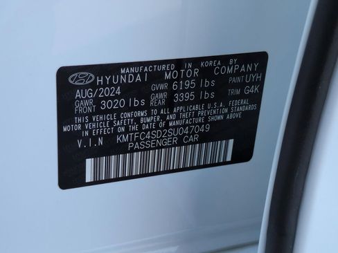 Used 2025 Genesis G90 3.5T AWD/4WD image 26
