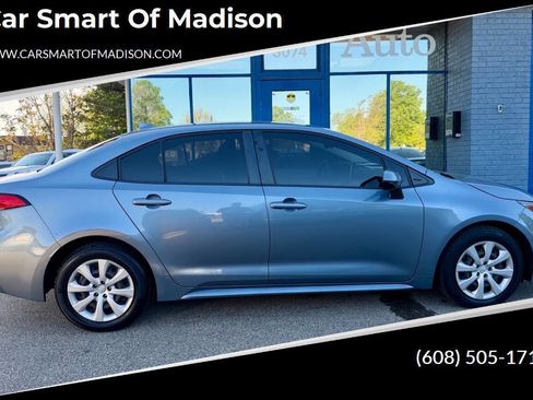 Used 2021 Toyota Corolla LE FWD image 1