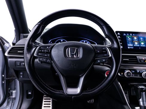 Used 2022 Honda Accord Sport image 29