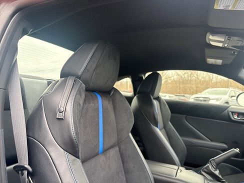 New 2025 Subaru BRZ tS image 39