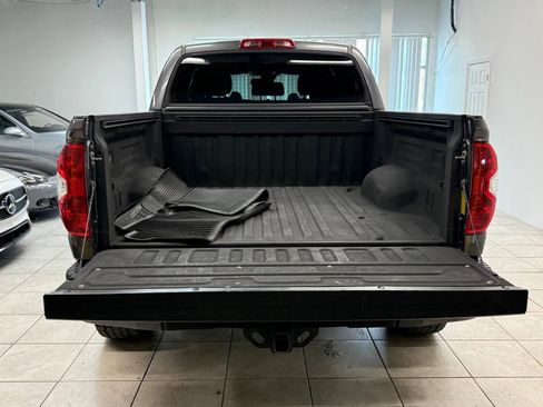 Used 2019 Toyota Tundra Platinum AWD/4WD image 18