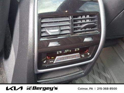 Used 2021 BMW X5 xDrive40i w/ Convenience Package AWD/4WD image 13