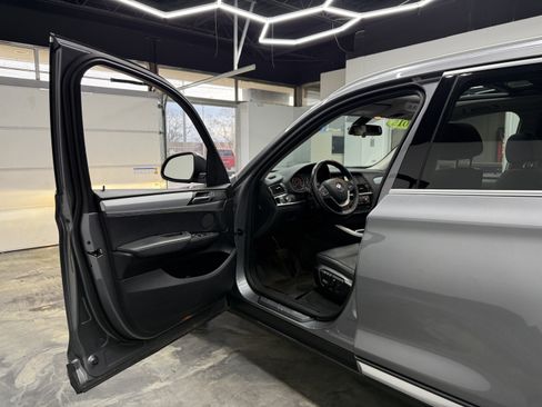Used 2015 BMW X3 xDrive28i image 9