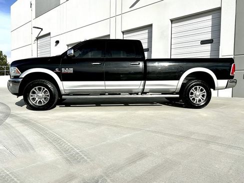 Used 2014 RAM 2500 Laramie image 16