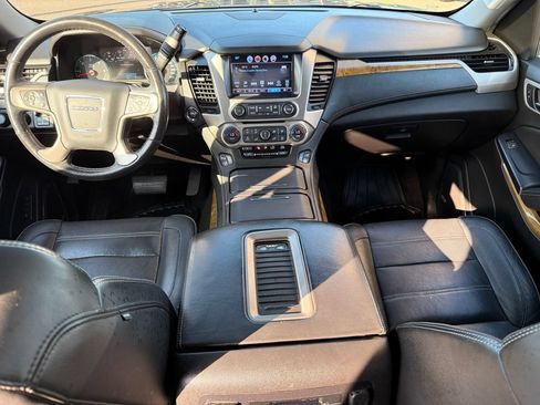 Used 2017 GMC Yukon Denali AWD/4WD image 60