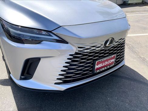 Used 2023 Lexus RX 350 Premium image 32