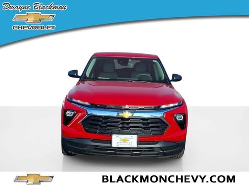 Used 2026 Chevrolet TrailBlazer LS w/ LS Convenience Package FWD image 8