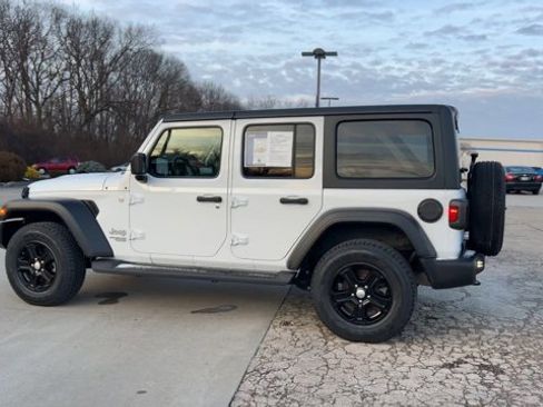Used 2021 Jeep Wrangler Unlimited Sport image 6