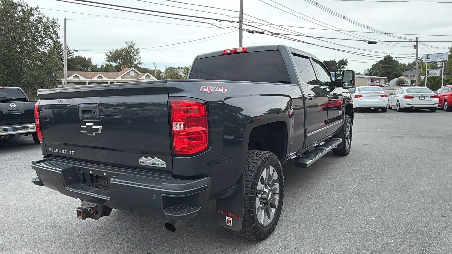 Used 2017 Chevrolet Silverado 2500 High Country w/ Snow Plow Prep Package AWD/4WD image 7