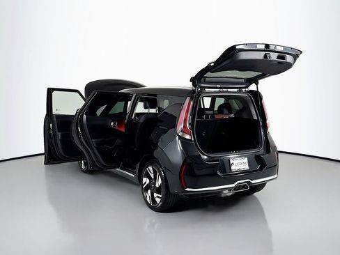 Used 2023 Kia Soul GT-Line FWD image 21