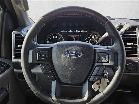 Used 2020 Ford F150 XLT w/ Equipment Group 302A Luxury AWD/4WD image 11