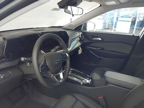 New 2026 Chevrolet Trax ACTIV FWD image 2