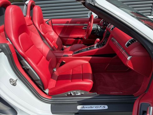 Certified 2015 Porsche Boxster GTS RWD image 20