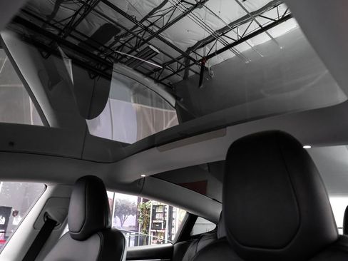 Used 2024 Tesla Model 3 Long Range RWD image 5