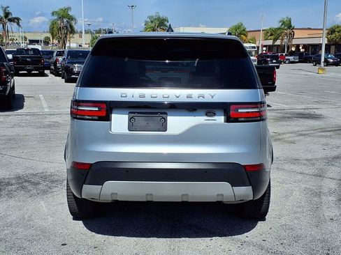 Used 2019 Land Rover Discovery HSE AWD/4WD image 6