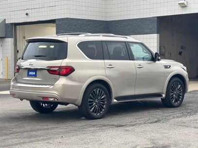 Used 2024 INFINITI QX80 Sensory
