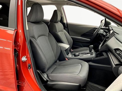 Used 2024 Subaru Crosstrek 2.0i Premium image 7