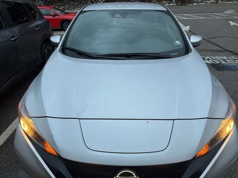 Used 2023 Nissan Leaf S image 13
