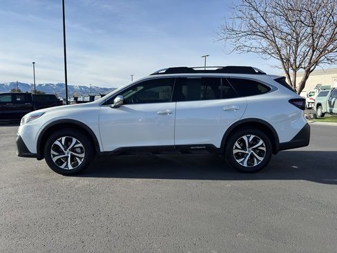 Used 2021 Subaru Outback Touring image 4