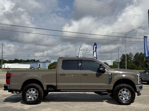 Used 2026 Ford F250 Lariat w/ FX4 Off-Road Package AWD/4WD image 8