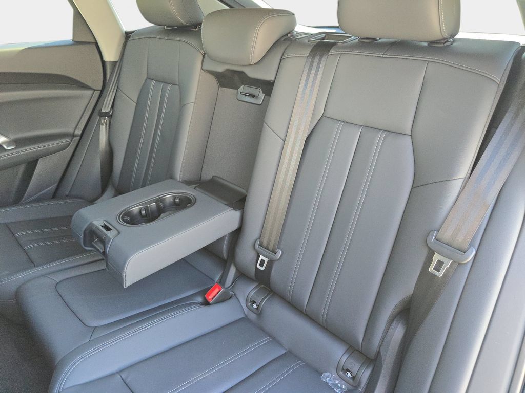 New 2026 Audi Q5 Premium AWD/4WD image 14
