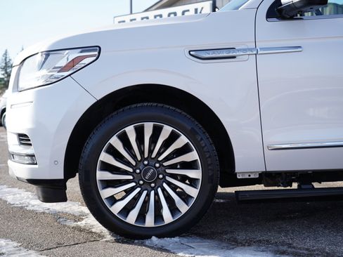 Used 2019 Lincoln Navigator Reserve w/ Cargo Package image 11