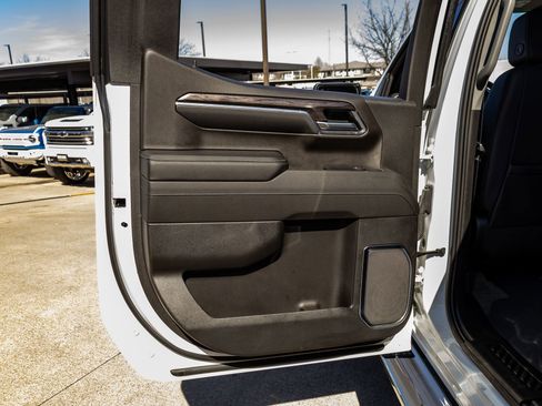 Used 2023 Chevrolet Silverado 1500 LTZ w/ LTZ Convenience Package II image 38