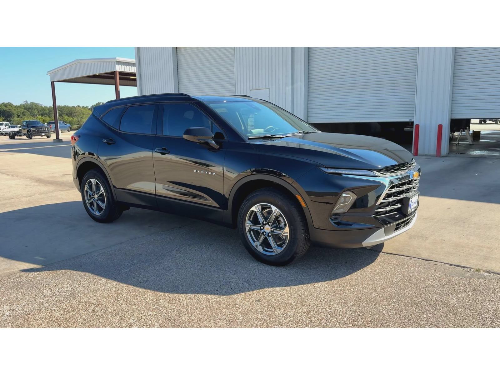 New 2026 Chevrolet Blazer LT w/ Convenience Package FWD image 2