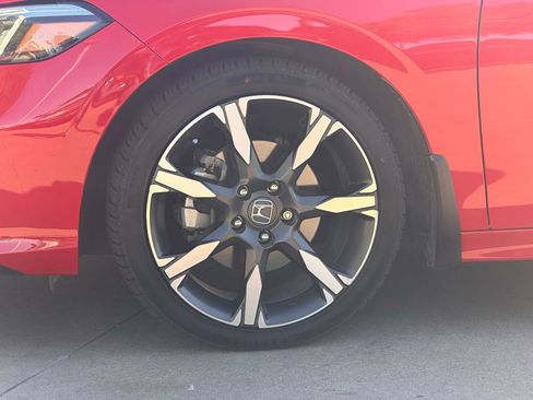 Used 2025 Honda Civic Sport image 8