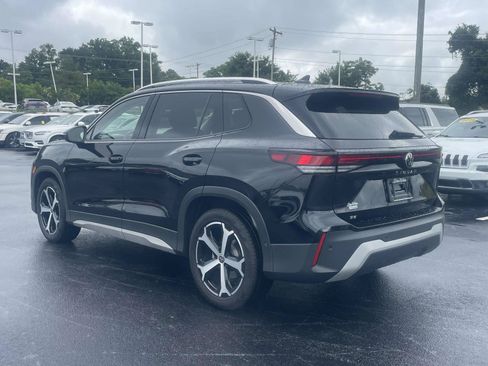 Certified 2026 Volkswagen Tiguan SE w/ Panoramic Sunroof Package FWD image 5