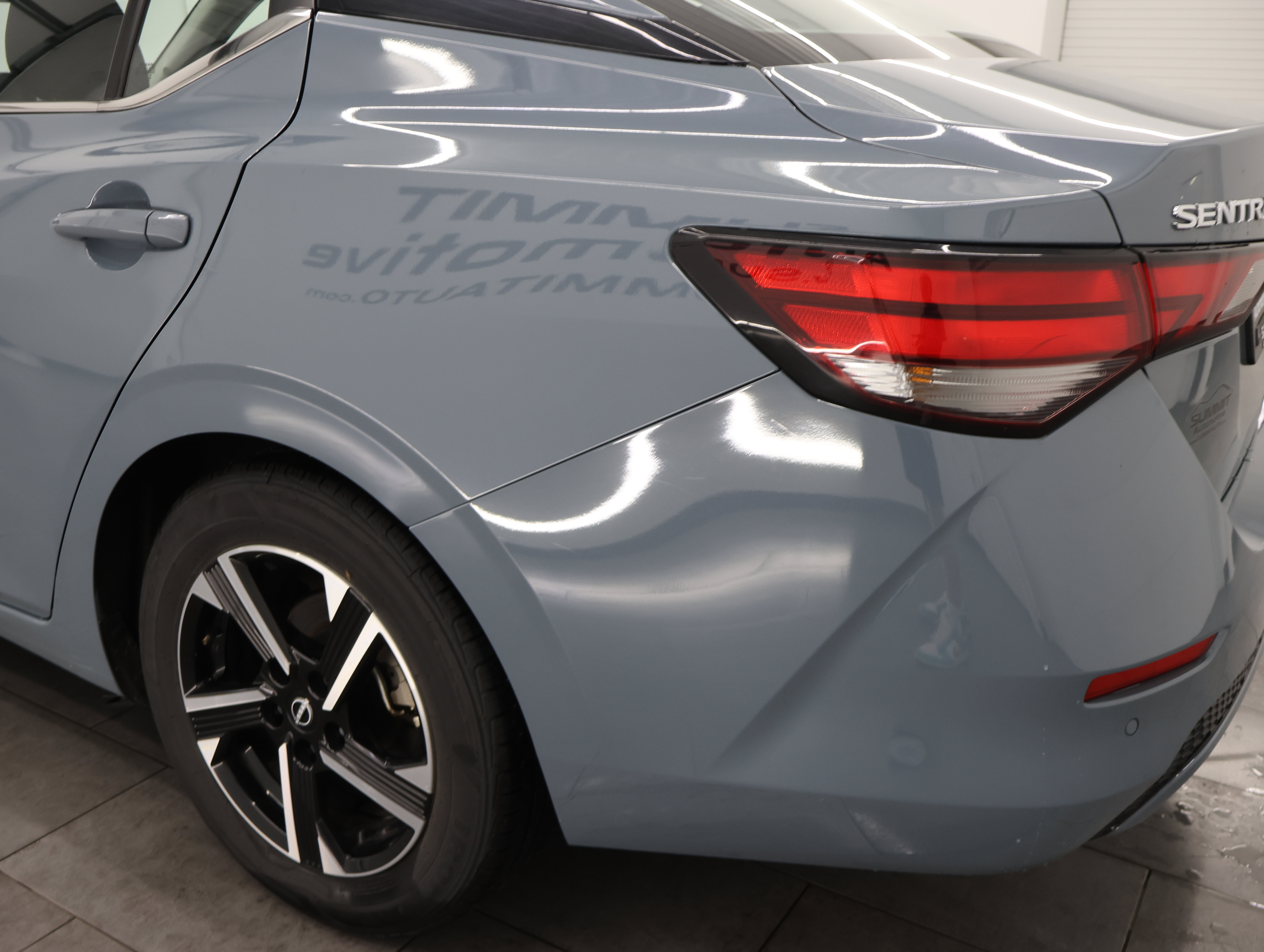 Used 2024 Nissan Sentra SV FWD image 29