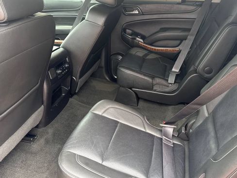Used 2018 Chevrolet Tahoe Premier AWD/4WD image 10