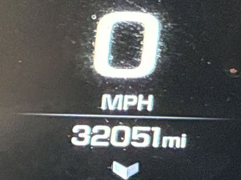 Used 2017 Chevrolet Camaro SS image 11