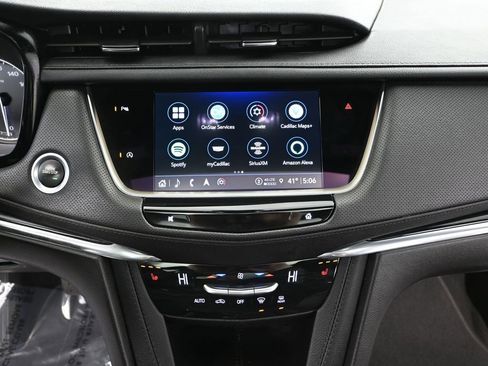 Used 2024 Cadillac XT5 Premium Luxury image 37