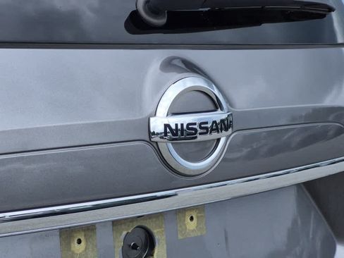 Used 2017 Nissan Rogue SL w/ SL Premium Package AWD/4WD image 23