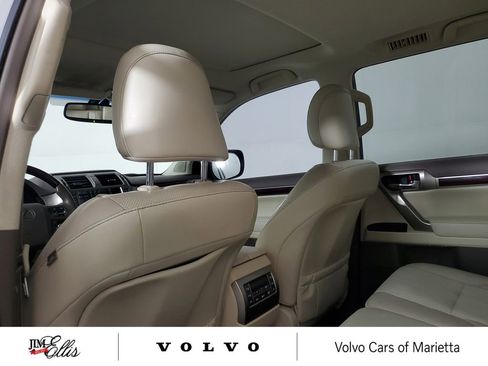 Used 2016 Lexus GX 460 w/ Premium Package AWD/4WD image 14
