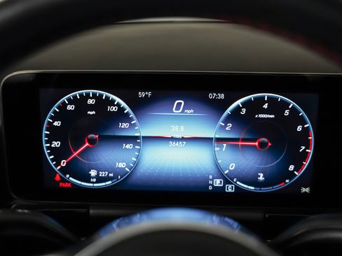 Certified 2022 Mercedes-Benz GLA 250 image 17