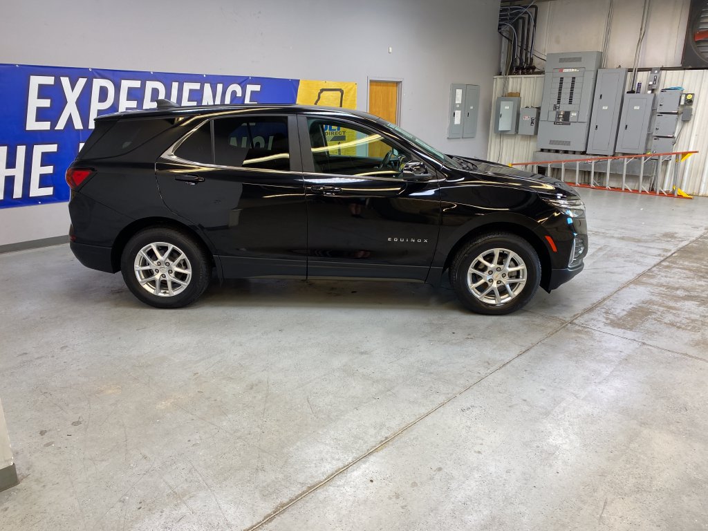 Used 2024 Chevrolet Equinox LT AWD/4WD image 8