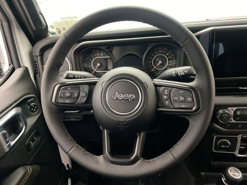 New 2026 Jeep Gladiator Sport image 16