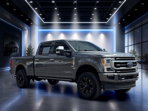 Used 2021 Ford F250 Platinum w/ FX4 Off-Road Package AWD/4WD image 2