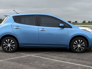 Used 2014 Nissan Leaf S FWD video 2