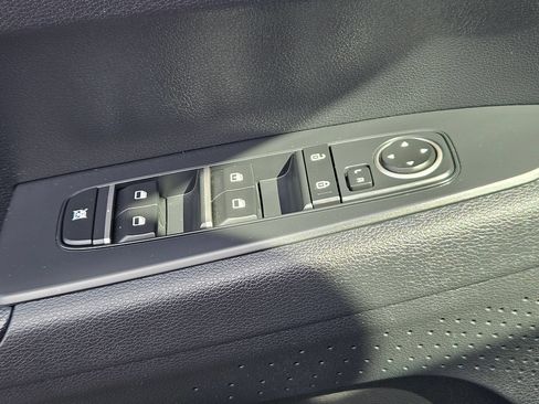 Used 2021 Kia Forte LXS FWD image 10
