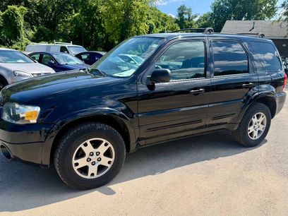Used 2005 Ford Escape Limited