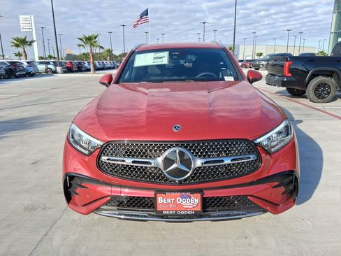 New 2026 Mercedes-Benz GLC 300 image 2