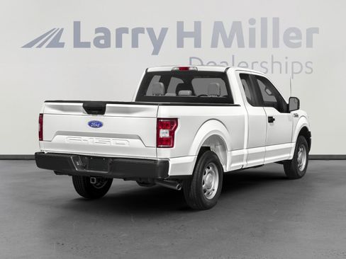 Used 2020 Ford F150 XLT w/ Equipment Group 302A Luxury AWD/4WD image 4