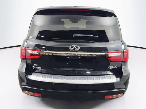Used 2023 INFINITI QX80 Premium Select w/ Cargo Package AWD/4WD image 10