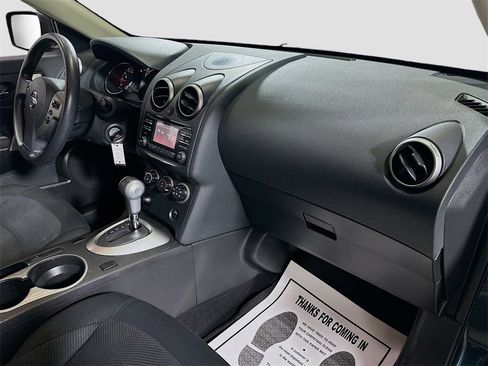 Used 2015 Nissan Rogue S w/ Convenience Package image 28